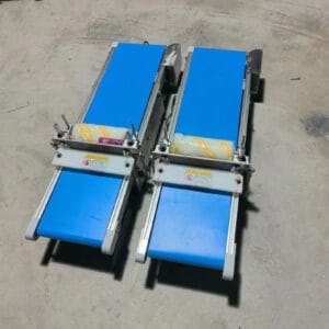 Automatic powder cutter conveyor belt